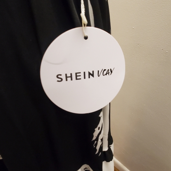 SHEIN VCAY Black and White Dress - Picture 2 of 7